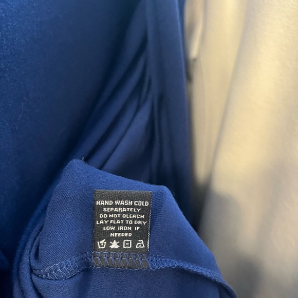 Sweater - Picture 9 of 9